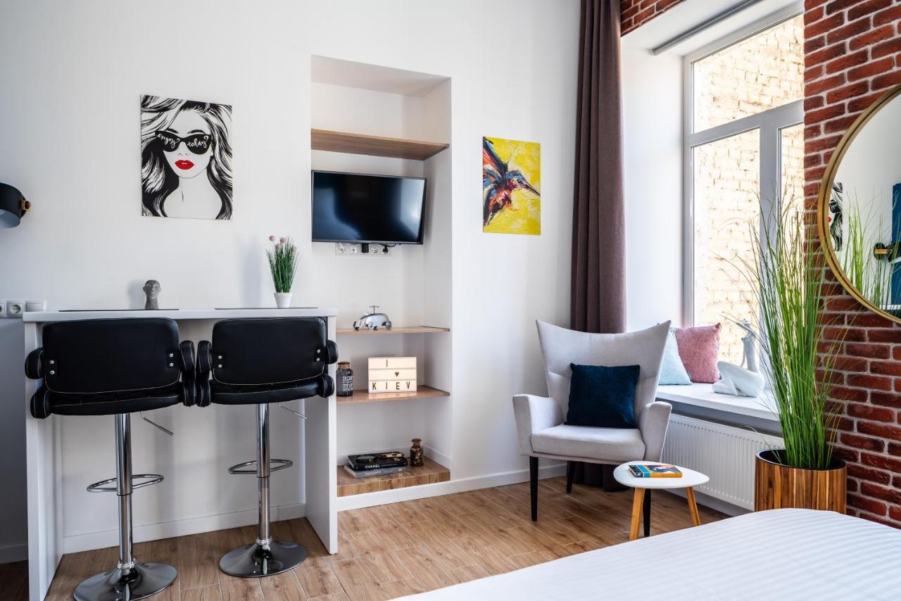 Proreznaya Apartments Kyiv Exterior photo
